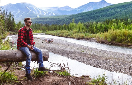 Kananaskis RV Rental | Riverside Trapper Tent