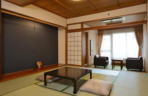 Togura Kamiyamada Onsen Hotel | Riverside Uedakan