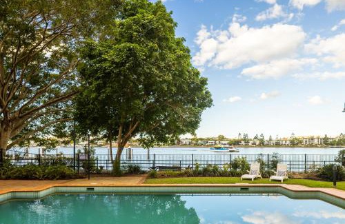Teneriffe Apartment | Riverside Woolstore 2B Park Pool