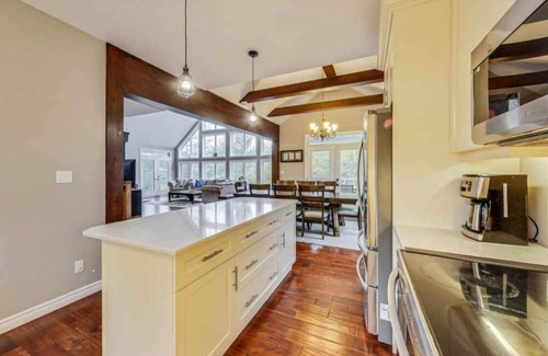 Severn Cottage | Riverstone - Large Cottage w/Dock, Kayaks, Paddleboards, Beautiful Views, AC