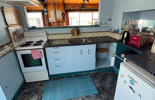 Riverton House | Riverton Retreat - get away from it all in a classic kiwi crib