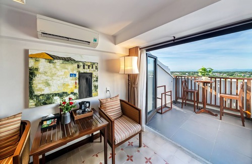 Hoi An Resort | RiverTown Hoi An Resort & Spa