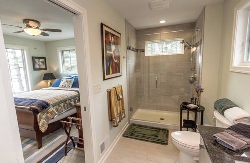 Fennville Bed & Breakfast | Riverview Suite, The Exclusive Riverview Suite