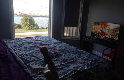 Walkerville Bed & Breakfast | Riverview , waterfront, homestay, bnb