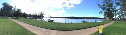 Sussex Inlet Resort | Riviera Caravan Park