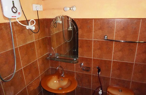 Manmunai North Hotel | Riviera Resort