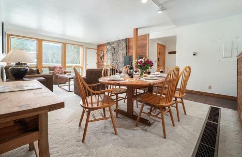 Moose Wilson Road Apartment | RMR: Wheatgrass 2212 Condo in The AspensWilsonWY