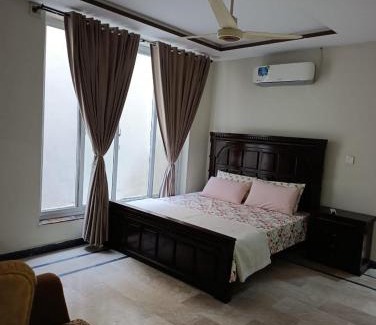 Khyber Pakhtunkhwa House | RMT Residencia per room