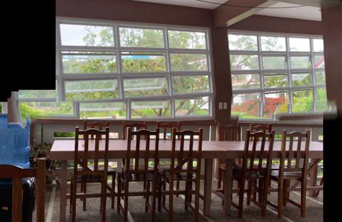 Pandan Hotel | Robertos Resort