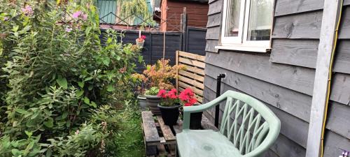Stoney Stretton Apartment | Robins nest