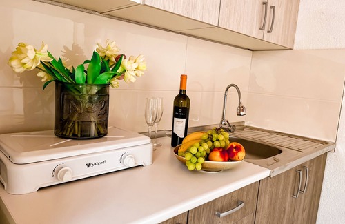 Bol Apartment | Robinson house with private beaches near Bol