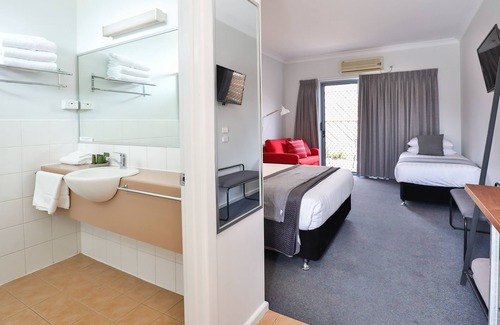 Robinvale Hotel | Robinvale Bridge Motel
