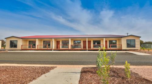Robinvale Hotel | Robinvale Golf Club Resort