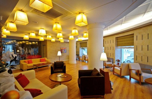 Sviatohirsk Hotel | Roche Royal Hotel