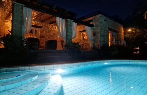 Platanias Town Villa | Rock House's Villa Melody