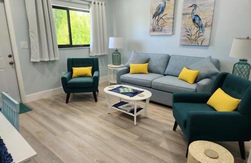 Rock Harbor Hotel | Rock Reef Resort
