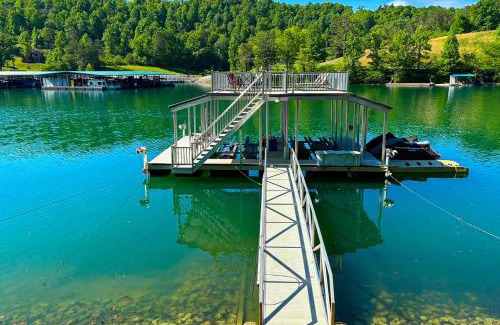 Big Creek House | Rock The Dock