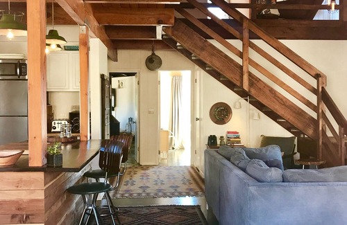 Monument Manor House | RockHill Ranch-Joshua Tree Retreat, Secluded and Beautiful!