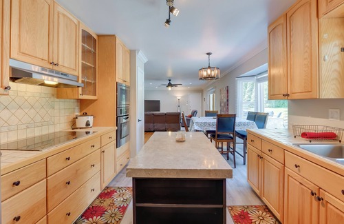 Aspen Hill House | Rockville Home: Patio Oasis, Fireplace, Near DC!
