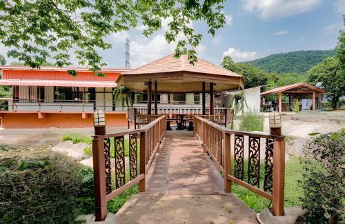Pak Chong Resort | Rockwood house Resort and Thai massage ร็อควู้ด เฮาส์ รีสอร์ท แอนด์ ทรงวาดนวดแผนไทยเพื่อสุขภาพ และสปา