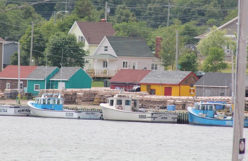 North Rustico House | Rocky's House - Waterfront Amazing Views