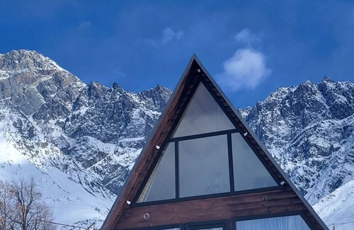 Stepantsminda Cottage | Rocky Views