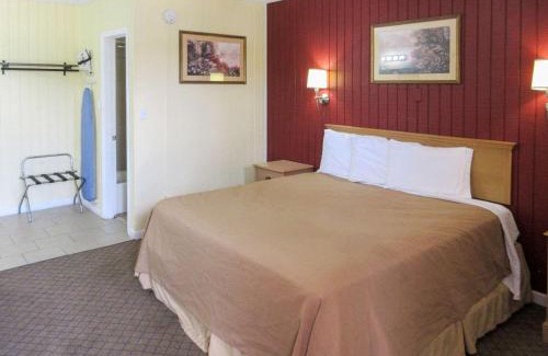Northeast Kansas City Hotel | Rodeway Inn Kansas City Downtown Area