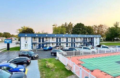 Saint Joseph Hotel | Rodeway Inn