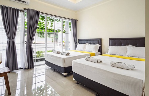 Sinduadi House | Roemah Kenari