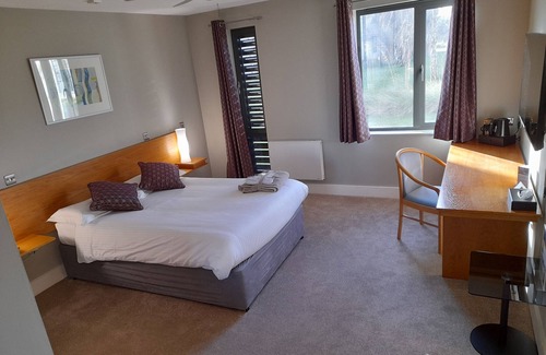 Staplefield Hotel | Roffey Park Venue