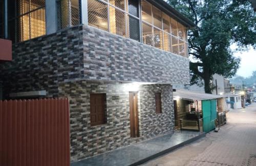 Matheran Apartment | ROGHAY COTTAGE