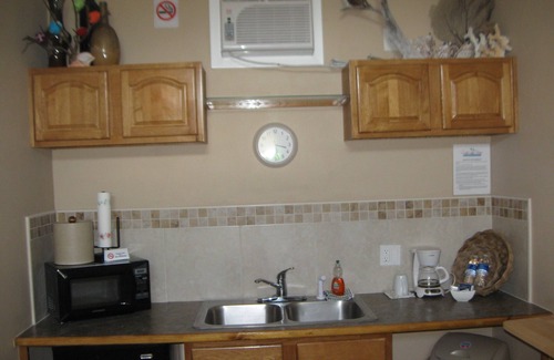 Andros Town Cottage | Rolle's Place Cabanas Andros Island, The Bahamas