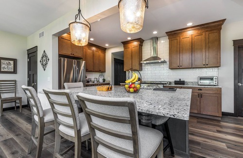 Galena House | Rolling Green on Genessee Trail