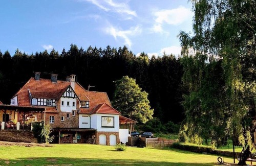 Muerlenbach Apartment | Romantic 6-Bett-Ferienw.Bad/WC, wheelchair accessible - Hof Grindelborn