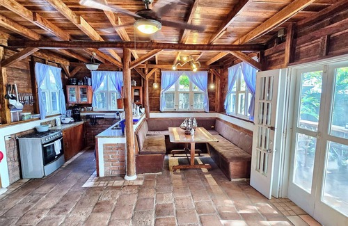 Pochomil House | Romantic BeachHouse Balcony Bedroom for Couples w/AC, Pool and Amzng Sunsets