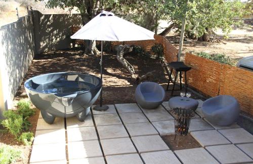 Hammanskraal House | Romantic cabin in Big 5 Reserve