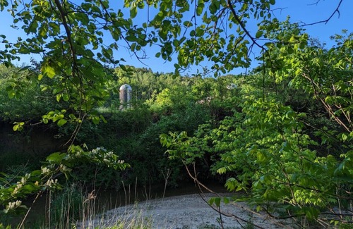 Kasbeer Cabin | Romantic - Cabin & Camping - on 175 Acre Farm