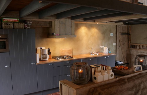 Ondenval Ski Chalet | Romantic chalets with all amenities and the feel of a hunting lodge.