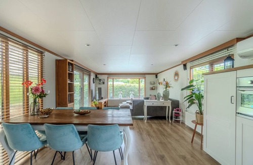 Voorthuizen Ski Chalet | Romantic Detached Holiday Home on the Veluwe