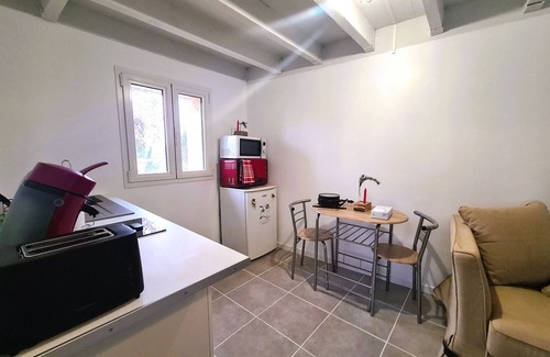 Chitray Cottage | Romantic Getaway: Cozy Gîte with Pool, near Brenne Lakes, Starry Nights