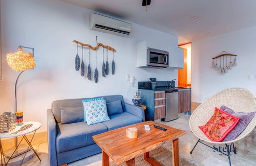 Zama Condo | Romantic Getaway: Private Terrace & Pool