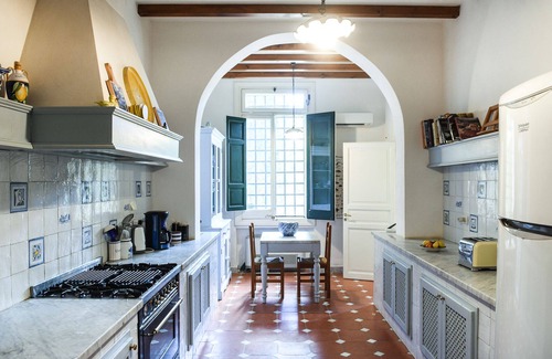 Mazara del Vallo Villa | Romantic luxury villa with private pool and tennis court near the sea