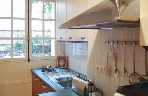 Les Iles Apartment | Romantic Luxurious Ile Saint-Louis Private Garden.