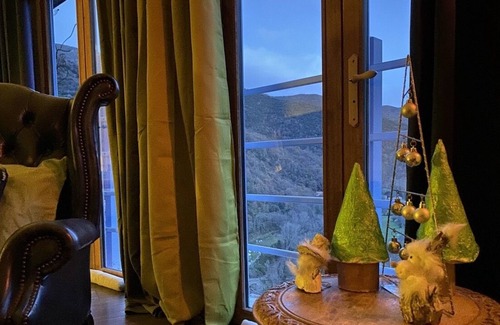 Baillestavy House | Romantic mountain house in the Eastern Pyrenees