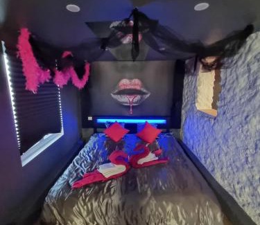 Les Gondoles Apartment | Romantic Room proche de Paris