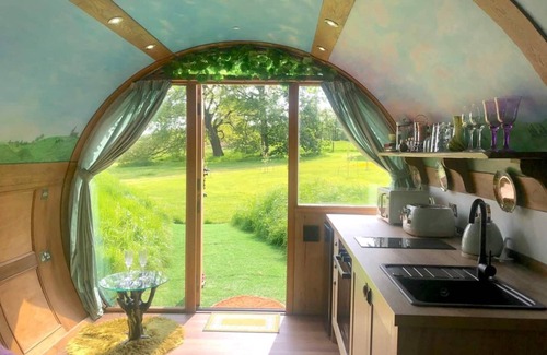 Tawstock Cabin | Romantic Rural Break In Countryside Castle Grounds