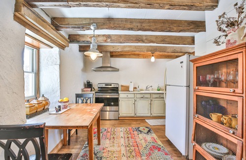 Tuscarora House | Romantic Stone Cottage Circa 1869-75 acres to Hike