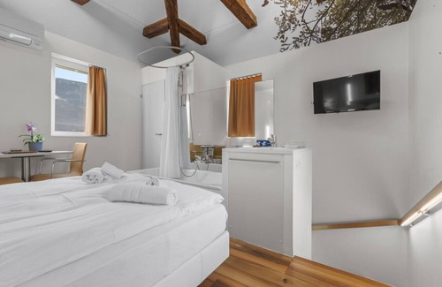 Sierre Hotel | Romantic suite in the heart of Sierre