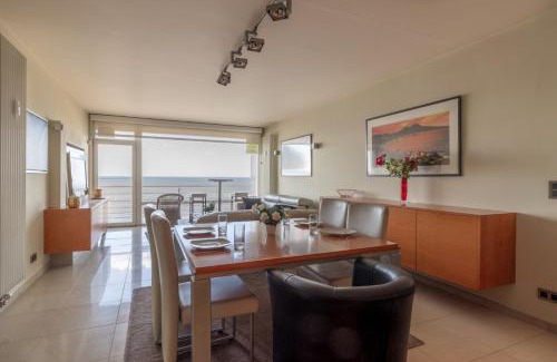 Ostend Apartment | "Romantica" - Luxury Apartment with infrared cabin and Seaview T72