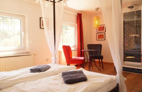 Marienwerder House | Romantik-Ferienhaus -Vier Sterne- idyllische Lage nähe Berlin